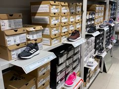 -阿迪达斯(八方汇精品优惠店)
