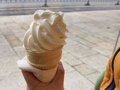 -麦当劳(松江飞航广场店)