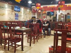 大堂-百味地锅鸡(财校分店)