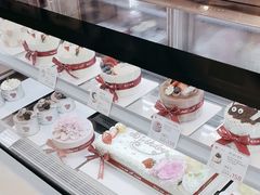 -花花卷卷·鲜食蛋糕(静安久光百货店)