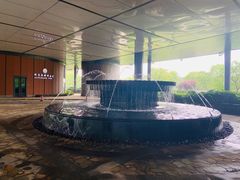 -上海滴水湖皇冠假日酒店