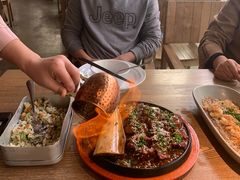 -蜜桃餐厅·伴山(湖滨商业街店)