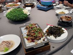 -香山湖家家宴(中山陵店)