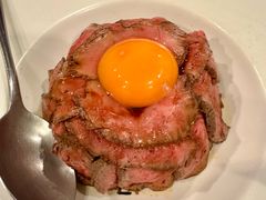 英国风烤肉盖饭定食-炼火烤肉店