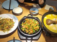-九锅一堂酸菜鱼(学府凯德店)