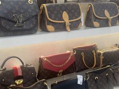 -六六奢品·vintage中古·回收二手奢侈品包包手表首饰(环球港店)