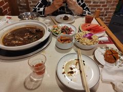 -亮健容天生蚝烧烤自助(交道口直营店)