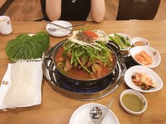 -喇喇排骨火锅·传统韩式脊骨汤(望京西园总店)