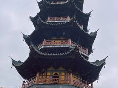 -龙华寺