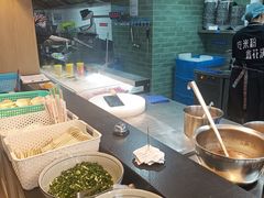 -鑫花溪牛肉米粉(凤凰街创始总店)