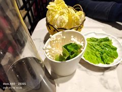 -鱼颜诱纸纸上烤鱼·蛙(龙湖天街店)