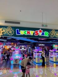 -LuckyStar幸运星家庭娱乐中心(东莞国贸店)