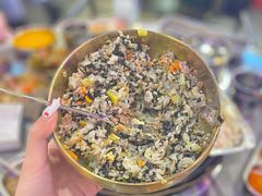 金枪鱼拌饭-玄希浪漫厨房·韩料烤肉(湖滨银泰in77店)