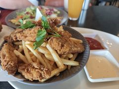 -WOLFGANG PUCK KITCHEN & BAR(迪士尼小镇店)
