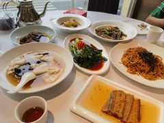 -老人和饭店(淮海中路店)