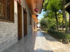 -周老三跷脚牛肉·全牛火锅(非遗传承店)