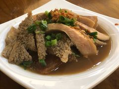 清汤牛肚粉-繁仔牛杂(石排店)