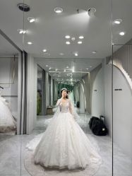 -SATIN COUTURE瑟庭婚纱礼服馆
