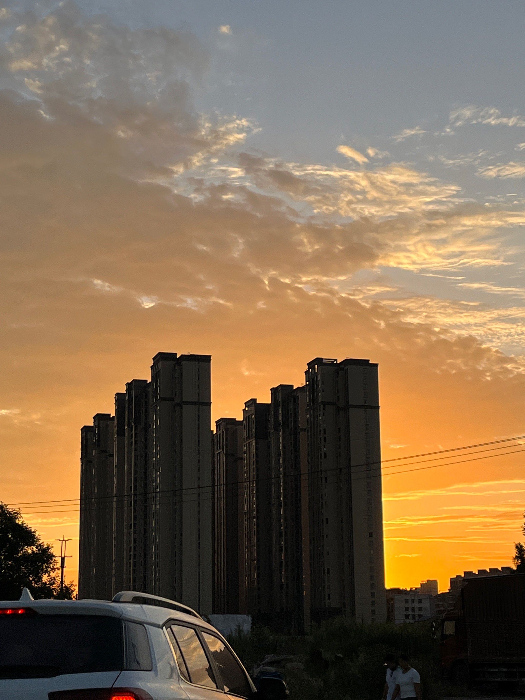 傍晚的天空色彩斑斓