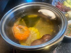 -海鲨湾海鲜会馆(百家湖1912店)