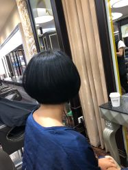 点击看大图 短发-八佰伴8008星级形象店