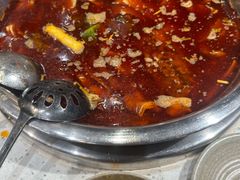 -肖肖酸萝卜鱼火锅(总店)