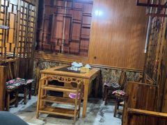 -果松木炭酸菜铜火锅·外婆参鸡汤