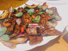 腊八蒜炒猪肝-95号酱骨·一块豆腐(展春园西路店)