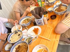 -沪西老弄堂面馆(定西路店)