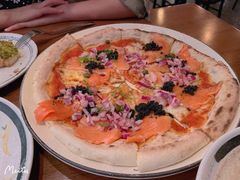 烟熏三文鱼披萨-PIZZA BIANCA(万象城店)