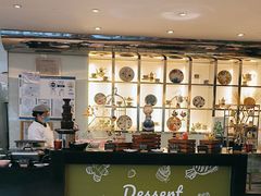 -亮马河饭店翠雅咖啡厅