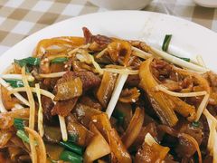 w干炒牛河-新大咀港式茶餐厅(宝山万达店)