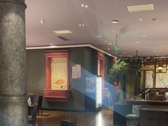 -八府香鸭·啫啫煲(华山路店)