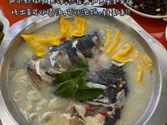 -丹水桥地锅鱼·翘嘴鲌·地方特色全鱼宴(丹江口大坝店)