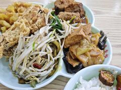-晓宇盒饭(民安街店)