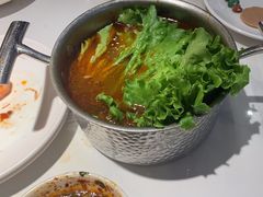 -享遇.锅姥姥牛排海鲜自助(小寨店)