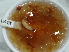 桃胶雪燕银耳羹-张飞木薯羹(金鱼巷店)