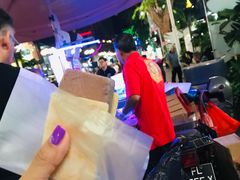 -詹爷爷乌节路街头冰淇淋