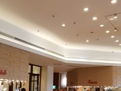 -亚龙湾希尔顿自助餐厅·海鲜·烧烤·沙滩BBQ·现场乐队
