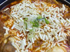 -三清洞摩西韩式年糕火锅(威高广场店)