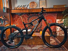 -DJI大疆(深圳华强北曼哈授权体验店)