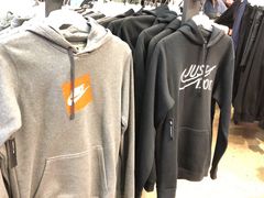 -NIKE上海青浦优选体验店