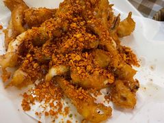 -新大咀港式茶餐厅(宝山万达店)