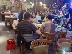 -胡桃里乐队酒馆