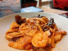 -蜜桃餐厅·伴山(湖滨商业街店)