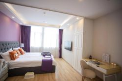 -海豚湾高端月子会所(黄浦店)