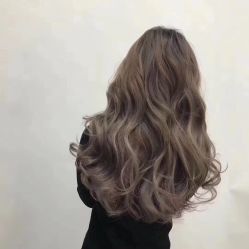 -Miracle集简美发沙龙