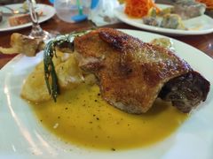 -羽深肉铺 Steak & Wine