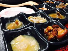 -菌海森林·非遗野生菌火锅(西山区滇池路摩根道店)