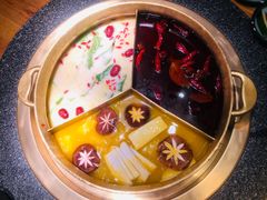 -湊湊火锅·茶憩(新中关购物中心店)